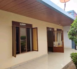 Inzu nziza ikodeshwa kanombe