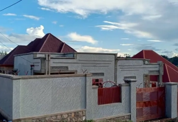 Inzu nziza igurishwa kirehe