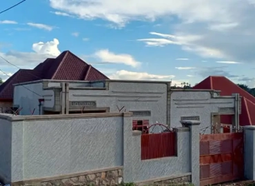 Inzu nziza igurishwa kirehe